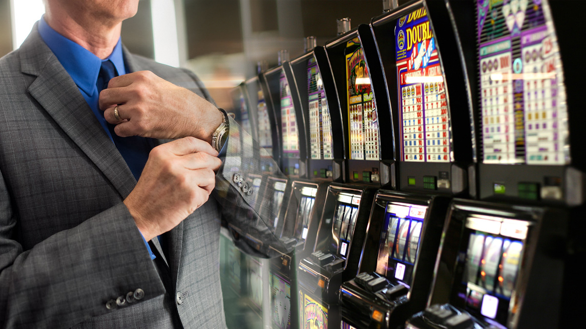 Menikmati Pengalaman Bermain yuyu4d slot dengan Strategi Terbaik