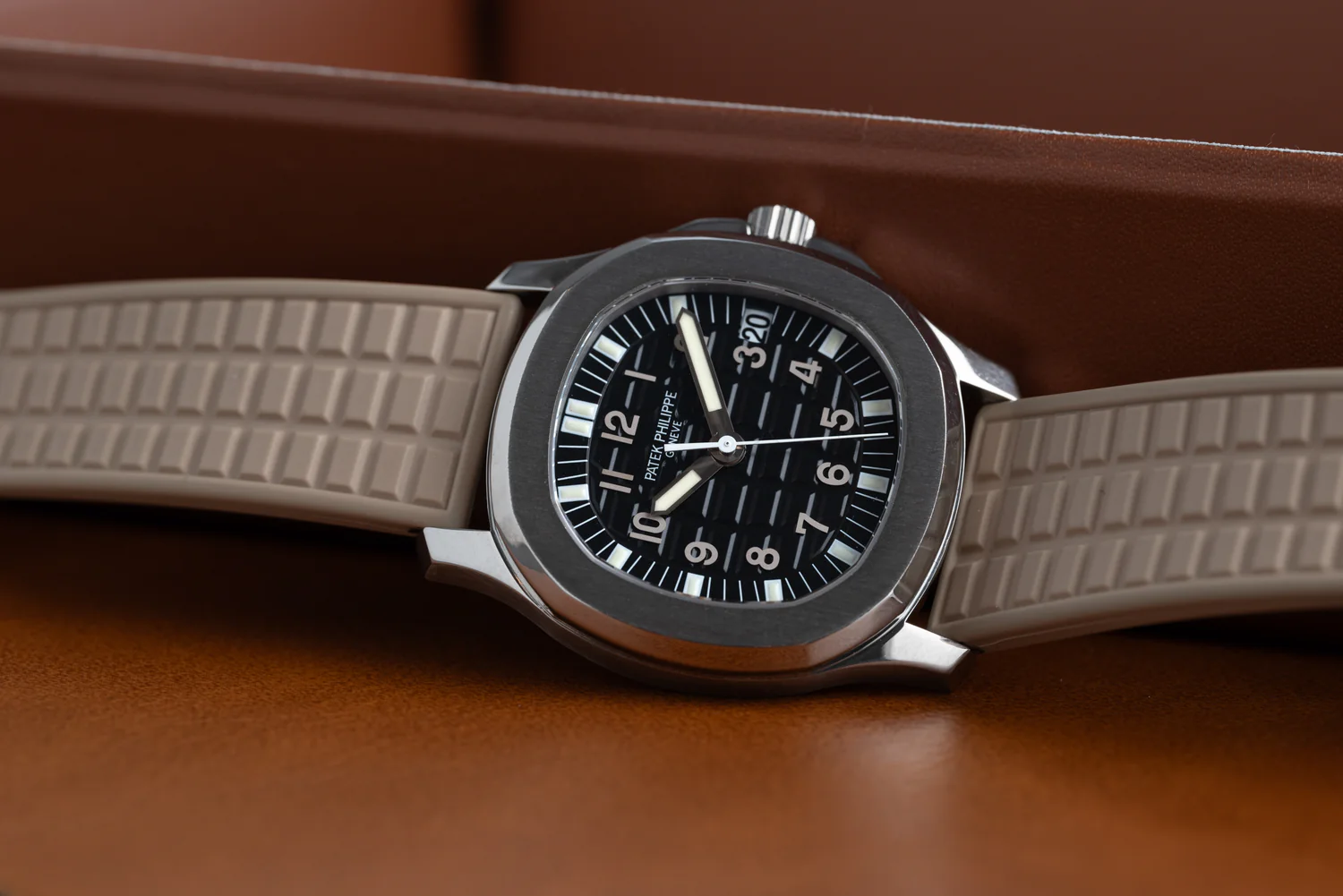 How Patek Philippe Rubber Straps Provide Unmatched Comfort and Durability