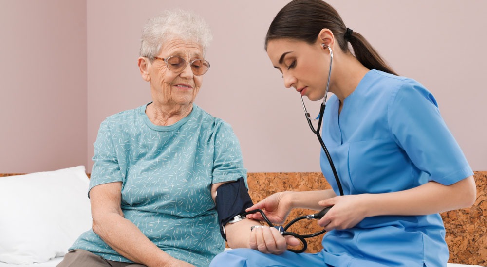 Why In Home Health Care Near Me Is Essential for Aging Loved Ones