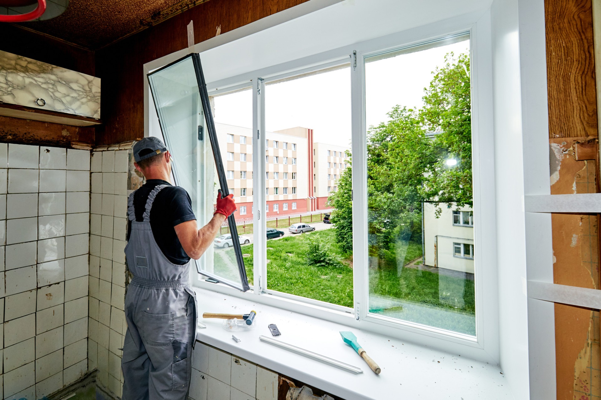 Affordable Broken Window Repair Near You in Mount Prospect