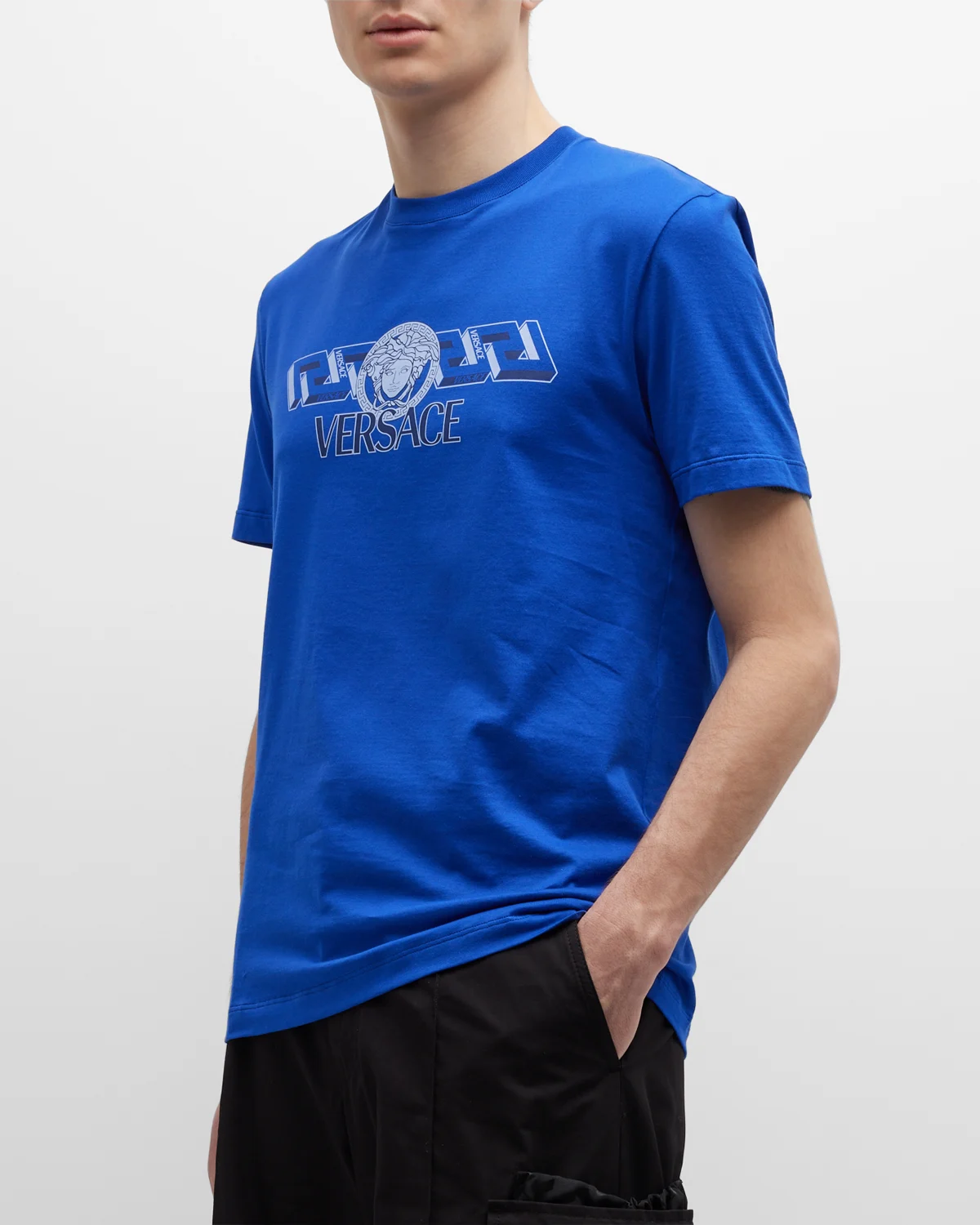 Design Tips for Eye-Catching Custom Print Shirts