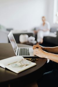 pexels-karola-g-4968538